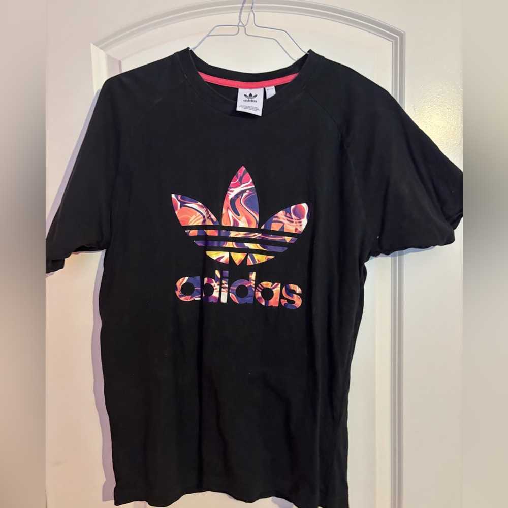 Adidas short sleeve t shirt